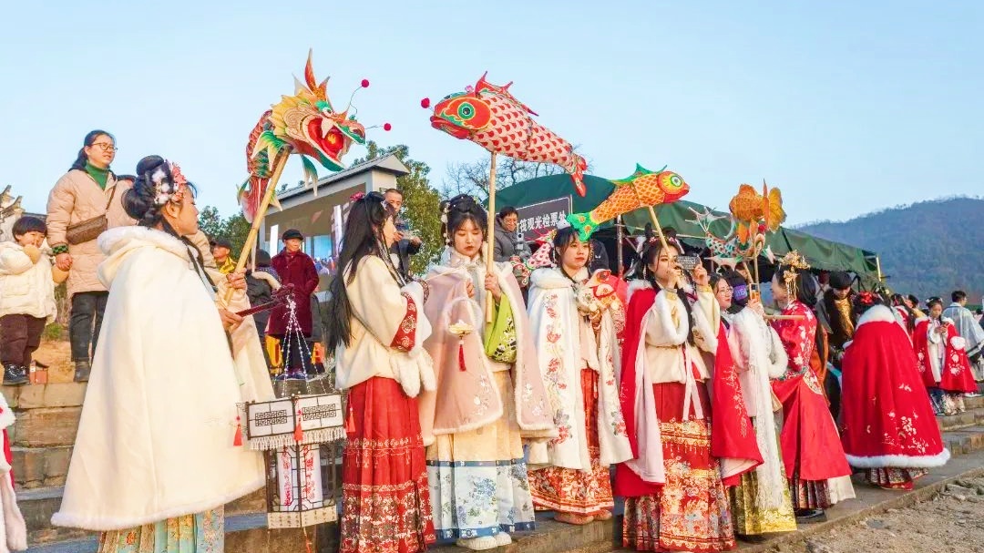 勇?lián)姑_新局丨安徽省旅游集團(tuán)開局起勢(shì)，向春而行